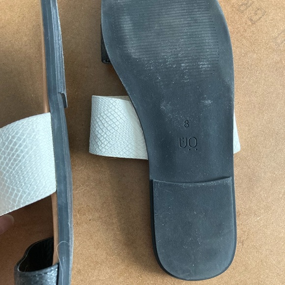 URBAN OUTFITTERS Women’s Size 8 Flat Slide Sandals - Picture 7 of 8
